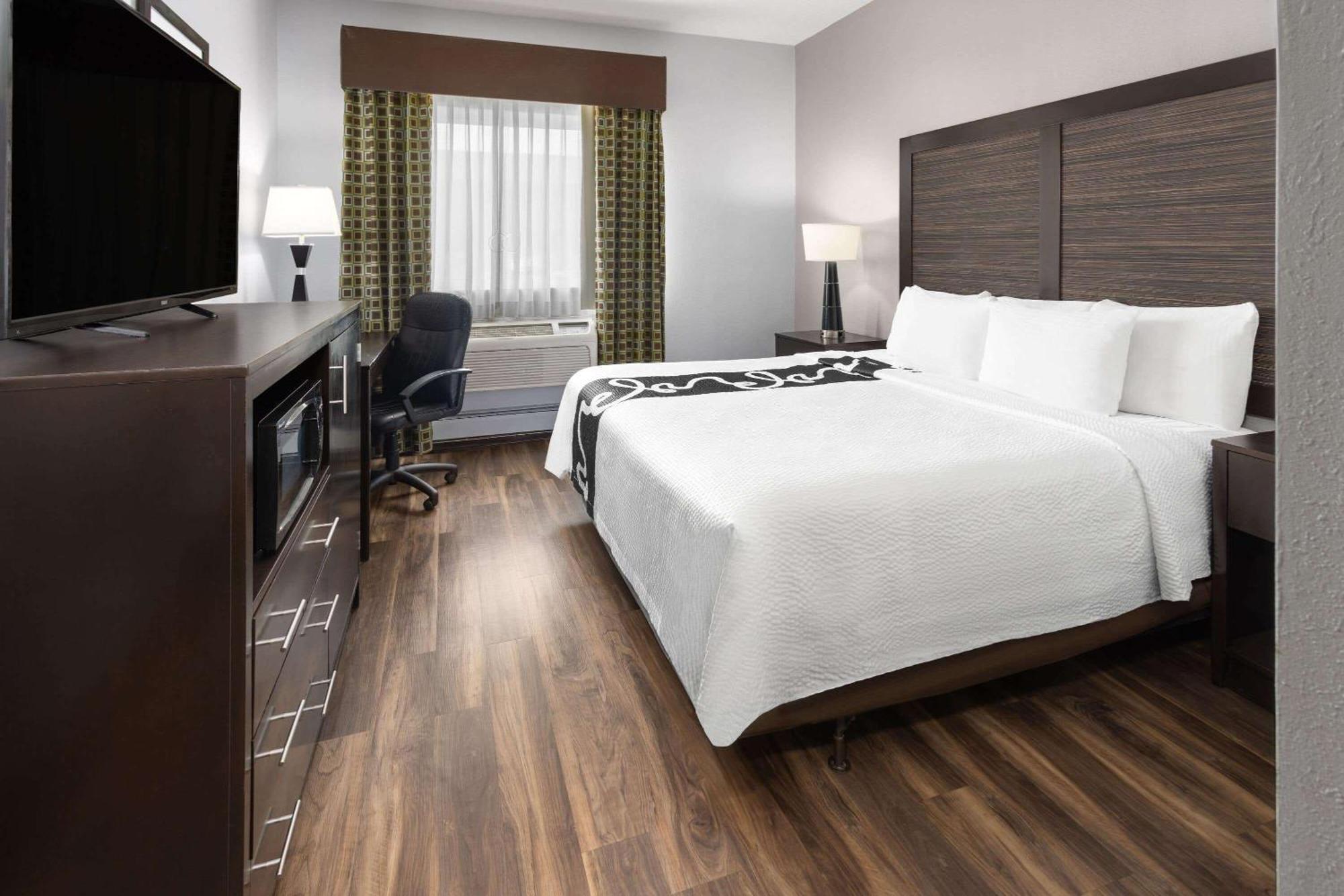 La Quinta Inn By Wyndham Buffalo Airport Williamsville Buitenkant foto